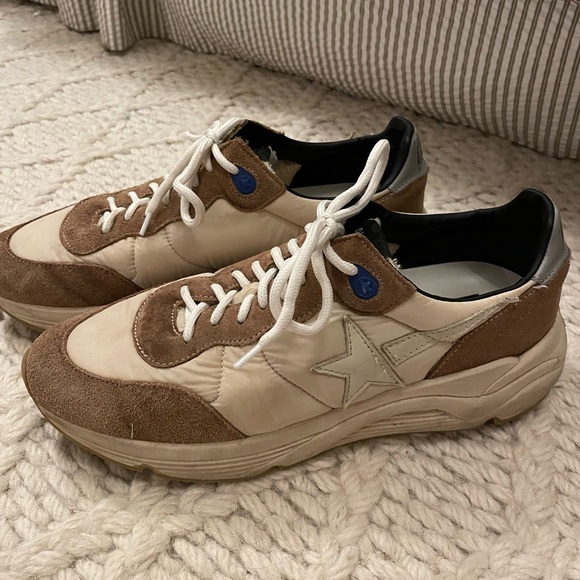 Men’s Golden Goose Running Sneakers - Picture 9 of 10